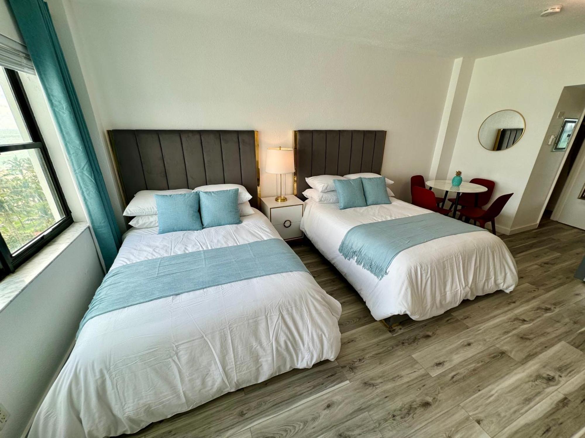 Directly On The Beach With Pool & Ocean View Miami Beach Extérieur photo
